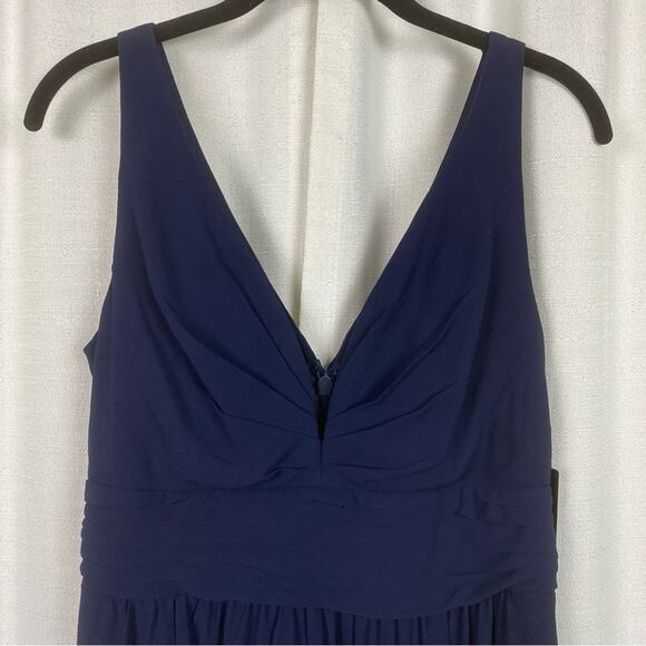 Lulu’s Navy Blue Leading Roll V Neck Ruched A Line Chiffon Maxi Dress Sz.M NWT - Picture 7 of 16